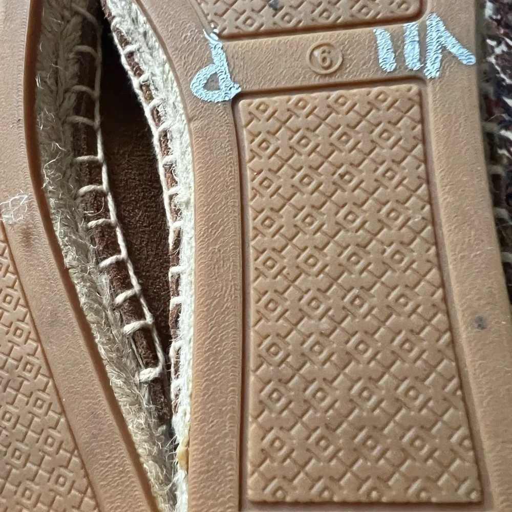 Tory Burch Tan Suede Espadrille Mules, size 6